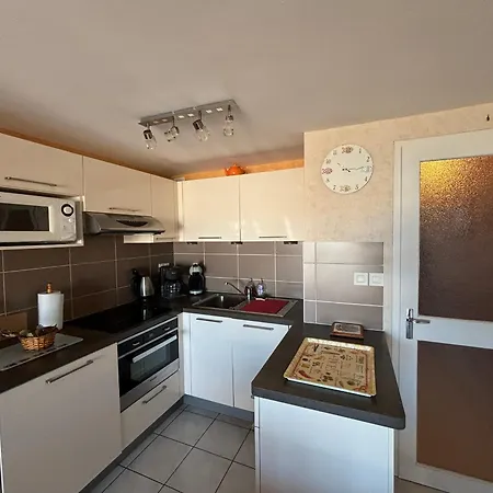 T3 - A 50m De La Plage, 2 Chambres, Garage