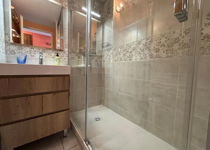 Apartmán T3 - A 50m De La Plage, 2 Chambres, Garage - Fr-1-197-225